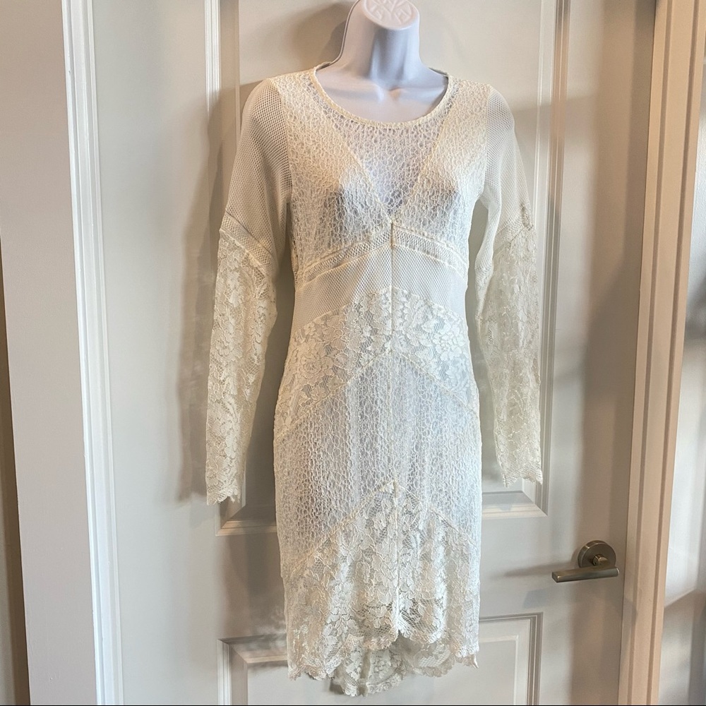Off White Patchwork Lace Long Sleeve Bodycon Dress - image 5